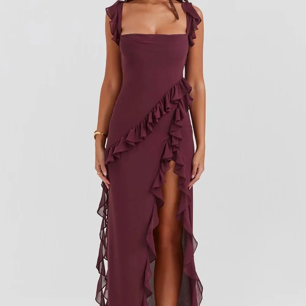 Elegant Burgundy Ruffle Dress - Ella Jade Belleza Dress Sz Small